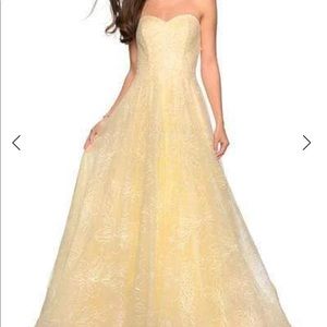 LA FEMME YELLOW PROM/SPECIAL OCCASION DRESS STRAPLESS NWT